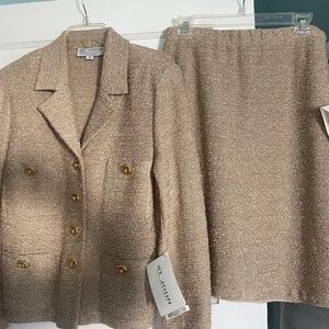 St John Luxury Designer New With Tags Gold size 10 Suit Originally $1875